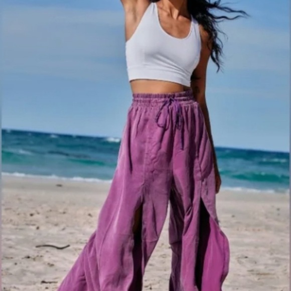 Brand NWOT Free People movement split leg, size M - Picture 2 of 9